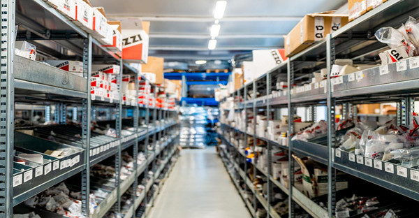 CENTRO ARIA COMPRESSA S.R.L. - Ampio Magazzino Ben Fornito - Porcari (LUCCA)