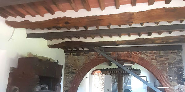 BTE Bertini Trattamenti Edili - Lucca - Specializzati nel Recupero e Valorizzazione con Sabbiatura di Soffitti, Muri, Scale e Pavimenti