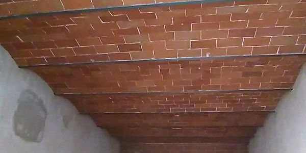 BTE Bertini Trattamenti Edili - Lucca - Sabbiatura Soffitto per Valorizzazione Materiali